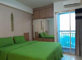 GREEN VIEW Property Day Use Room，位于切特-希利尔的酒店