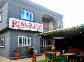 Ringruby Hotel, Sangotedo，位于Sangotedo的酒店