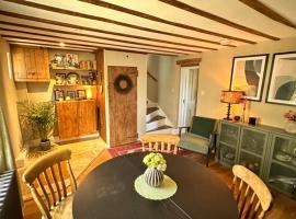Elegant town house in Stroud，位于Gloucestershire的酒店