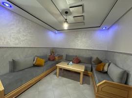 Apartment in Houceima, Ajdir，位于Ajdir的酒店