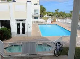 Oceanfront in Canaveral, Views, Heated Pool & Spa