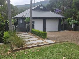Austinmer Coastal Retreat，位于奥斯汀莫的酒店