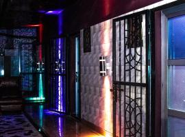 Luxuria Inn yaounde，位于雅温得的酒店