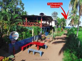 Hotel Tortuguero Kore，位于Siete的酒店