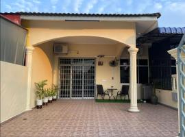 Cozy Homestay，位于丰盛港的酒店