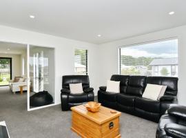 Woodend Getaway Haven - Christchurch Holiday Homes，位于Woodend的酒店