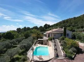 vacation home with private swimming-pool and a nice view on the luberon mountain, located in merindol, 8 persons