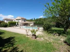 mas attached to another building with private pool 4 people in carpentras, at the foot of the ventoux in provence.