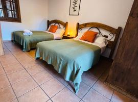 Casa Rural Puerto del Emperador，位于阿尔迪努瓦德拉夫拉的酒店