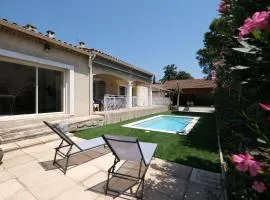 pretty detached house with swimming pool in the village of mouriès