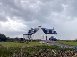 Comfortable detached 4 bedroomed holiday home