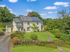 Lower Spire Cottages sleeps 11