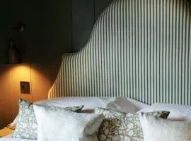米尔恩德酒店