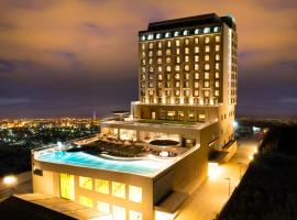 Swosti Premium Beach Resorts, Puri，位于普里的酒店