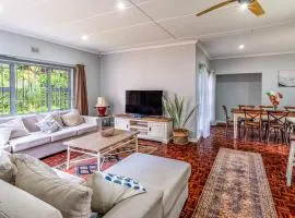 Pet Friendly Home in quiet neighbourhood