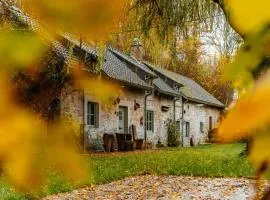 La Petite Foret 17th Cent Cottage Near Durbuy