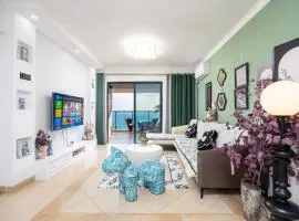 Sanya Three Cats Sea View Apartment