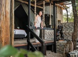 Grace of Africa, Couples 5 STAR Nature Lodge，位于玛洛斯帕克的住宿加早餐旅馆