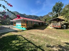 Posada Lili，位于萨赛马的酒店