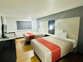 Evergreen Inn & Suites Portland