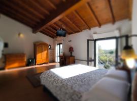 沃利维亚瑞莱斯住宿加早餐旅馆，位于Pegognaga的酒店