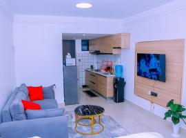 Sunset Stays near UN & Village Market，位于Ruaka的酒店