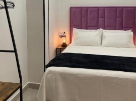 Beautiful Rooms Nº4，位于卡马斯的酒店