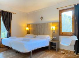 拉卡班亚旅馆，位于塞特卡萨斯的酒店