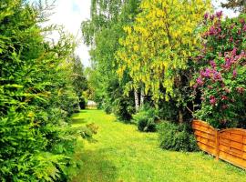 Camping Paus'Art Déco，位于Villemer的露营地