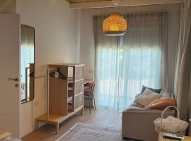 Aviner Guest house 80m- Without garden，位于莫沙夫拉莫特的别墅