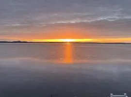 GRANDVIEW LAKEFRONT LIMIT 9