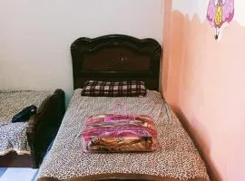 الشواربي السياحي سوق الحارث