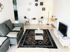 Syapins Cozy Haven Homestay Musslim Only，位于Lunas的酒店