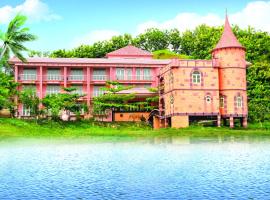 Foy's Lake Resort，位于吉大港的酒店