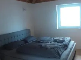2-Zimmer Ferienwohnung für 4-6 Personen nahe München, Fürstenfeldbruck, Augsburg, Landsberg, Ammersee
