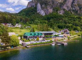 Seegasthof Hois'n Wirt - Hotel mit Wellnessbereich，位于格蒙登的酒店