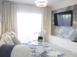 Stunning 2 bed Apartment near Monte Casino，位于佛维斯的酒店