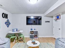 Close to UVU & BYU Golf Course Pet Friendly，位于奥勒姆的酒店