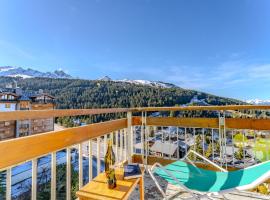 Courchevel 1650, Ski In Out, Exceptional Apartments with Panoramic Views，位于谷雪维尔的酒店