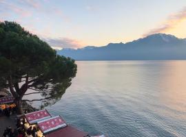 Montreux Riviera Suite Waterfront 3 Bedrooms Private Parking，位于蒙特勒的公寓