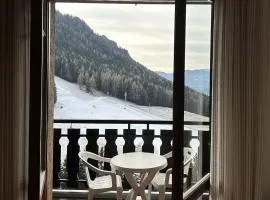 Casa Del Tramonto-Golden House