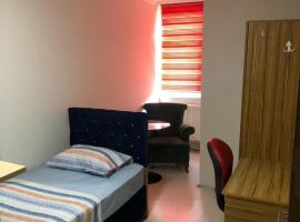 Karadağ Otel，位于Kozlu的酒店