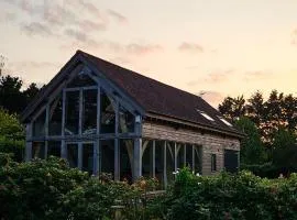 Peaceful Cabin Nature Getaway in Othery