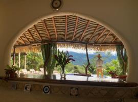 Las Nubes Natural Energy Resort，位于Savegre的酒店