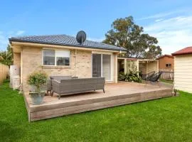 Wagtails Pet Friendly 10 Mins Walk to Beach