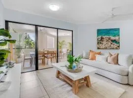 Coral Poolside - Resort Living by Cairns Esplanade