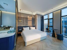 Qingdao Chenfeng Hotel High-tech Convention and Exhibition Center Branch，位于青岛的酒店