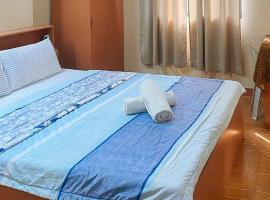 RedDoorz at La Briana Guest House Santa Fe, Bantayan Cebu，位于班塔延岛的酒店