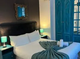 Temple Bar apartment by DublinExchangeSuites