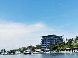 Puerto Azul Residences